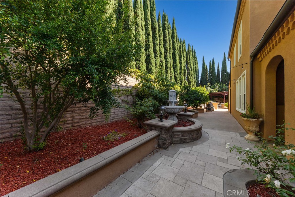 2 Conifer Property Photo 41