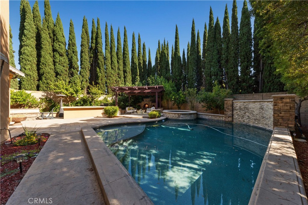 2 Conifer Property Photo 44