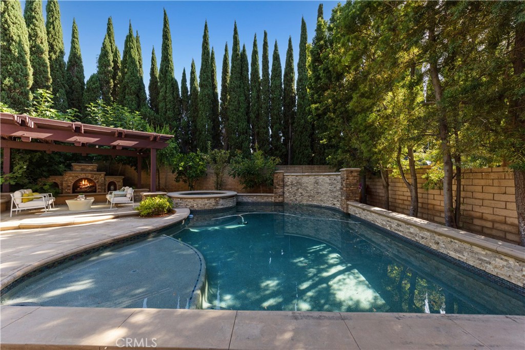 2 Conifer Property Photo 45