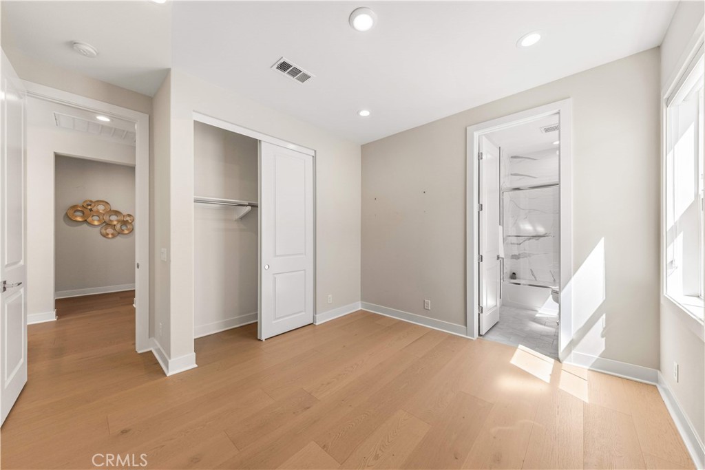 400 Riverbend Property Photo 26