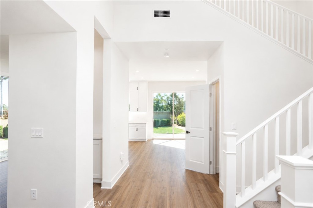 16021 Willows Court Property Photo 6