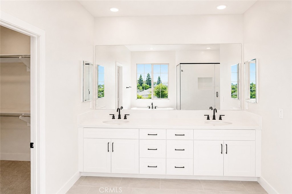 16021 Willows Court Property Photo 12