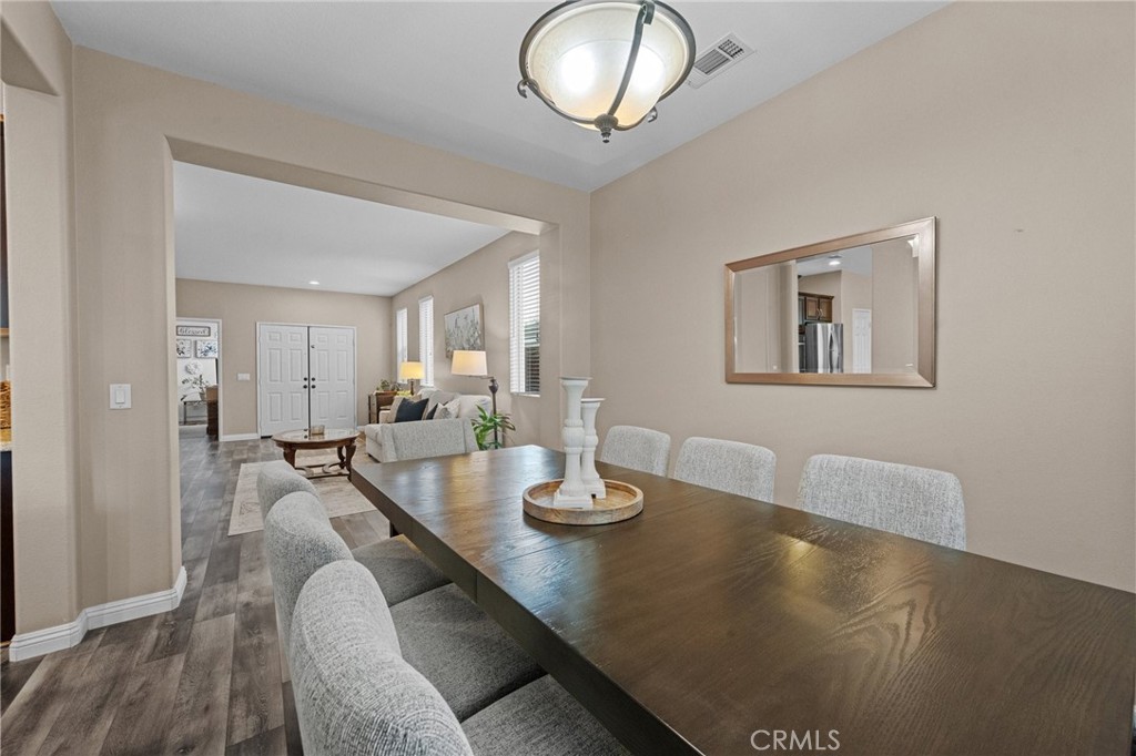 7220 Cumberland Property Photo 7