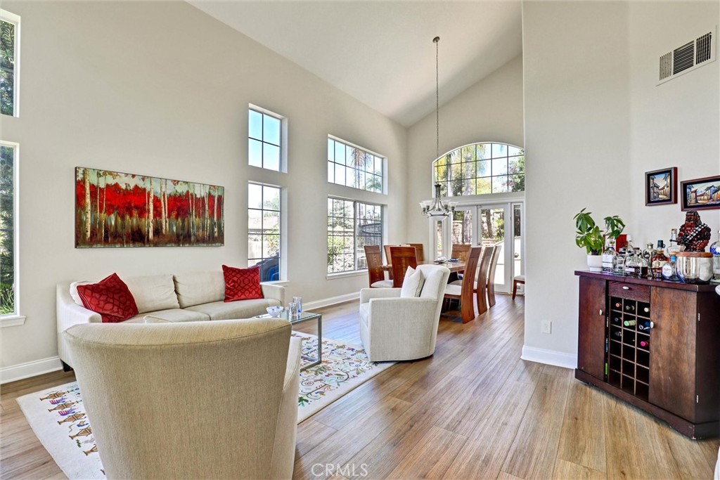 4 Larkspur Property Photo 23