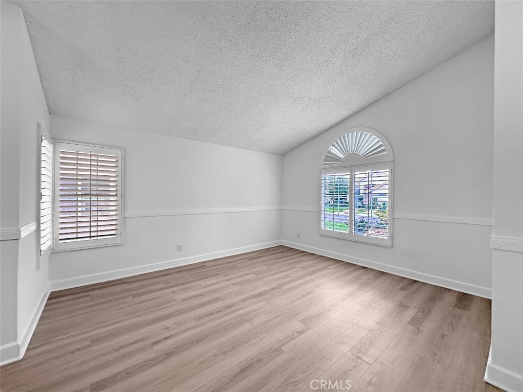 4841 Bermuda Dunes Property Photo 9