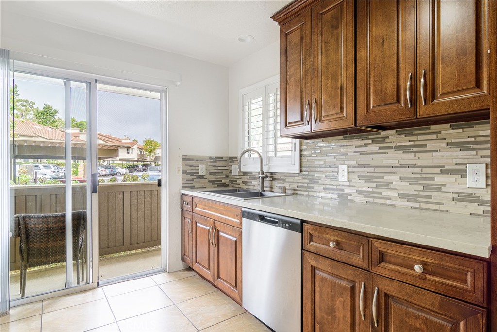 14 Corniche #a Property Photo 26