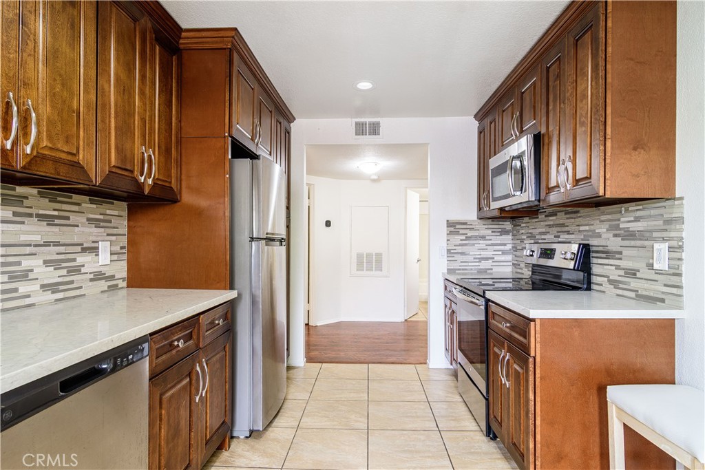 14 Corniche #a Property Photo 27