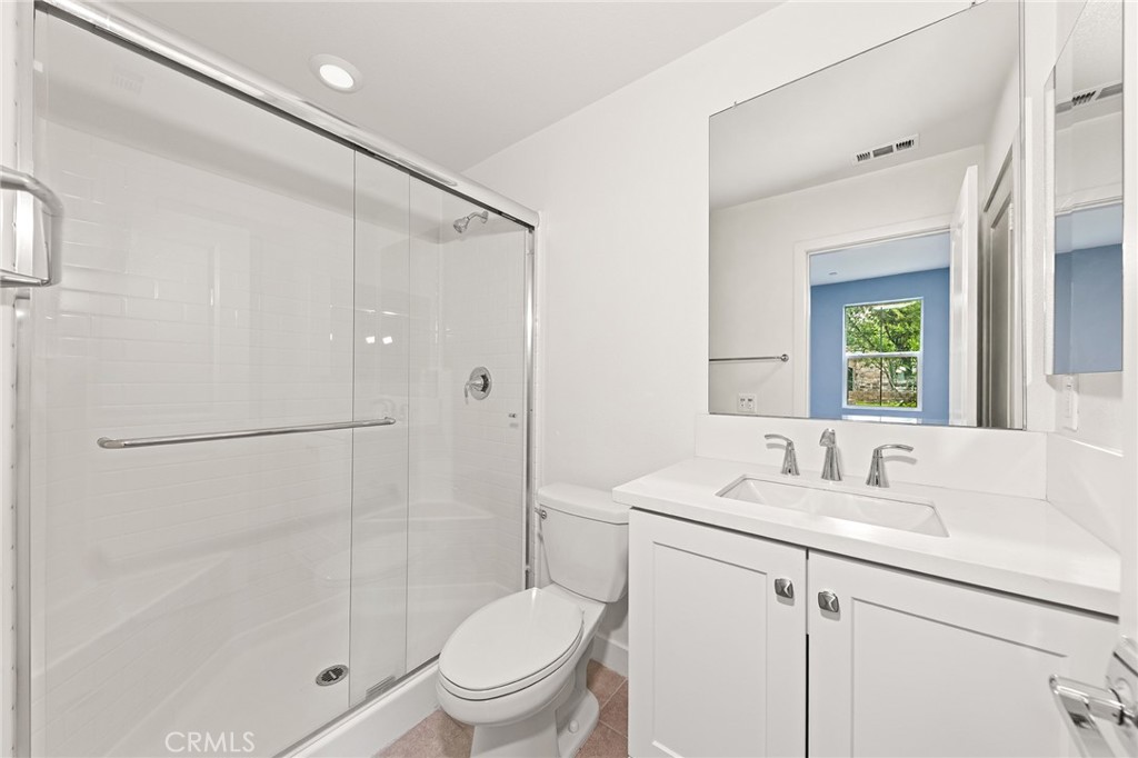 1601 St Simon Circle D Property Photo 10