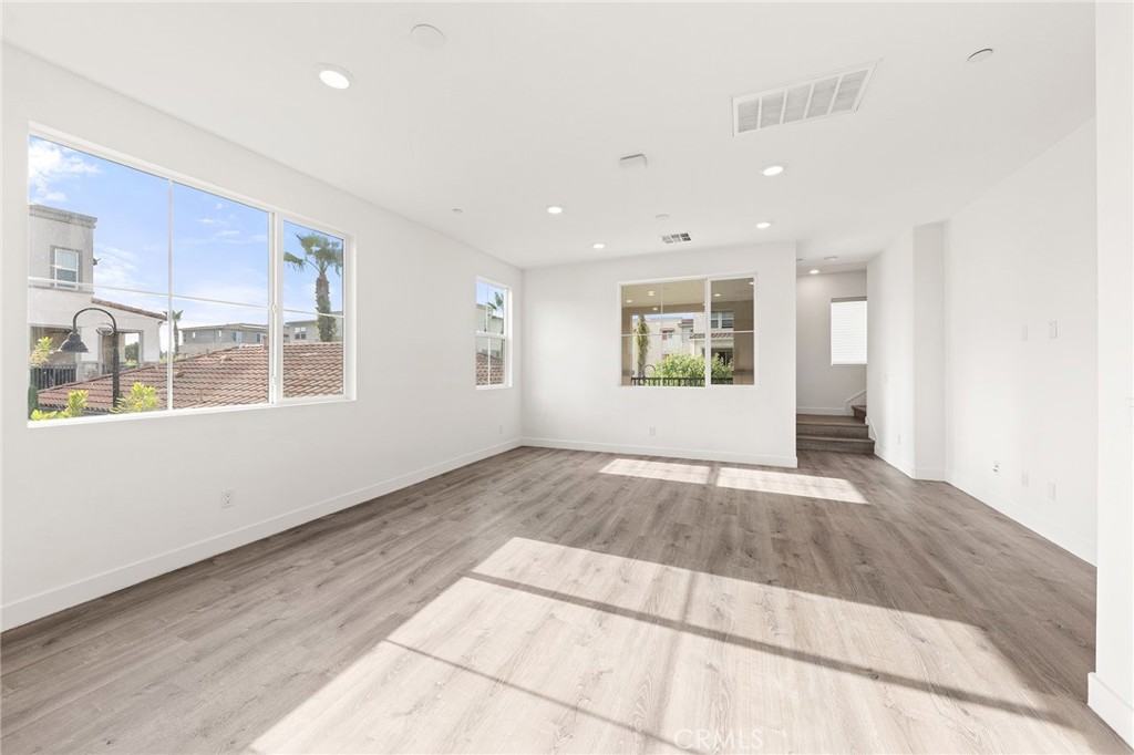 1601 St Simon Circle D Property Photo 13