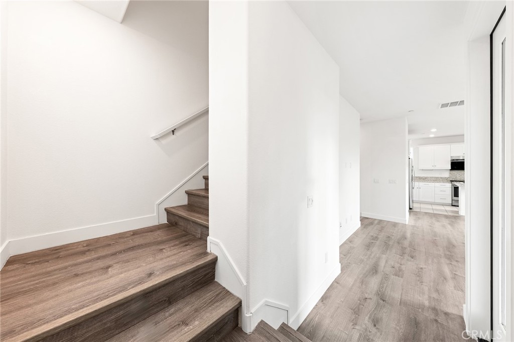 1601 St Simon Circle D Property Photo 26