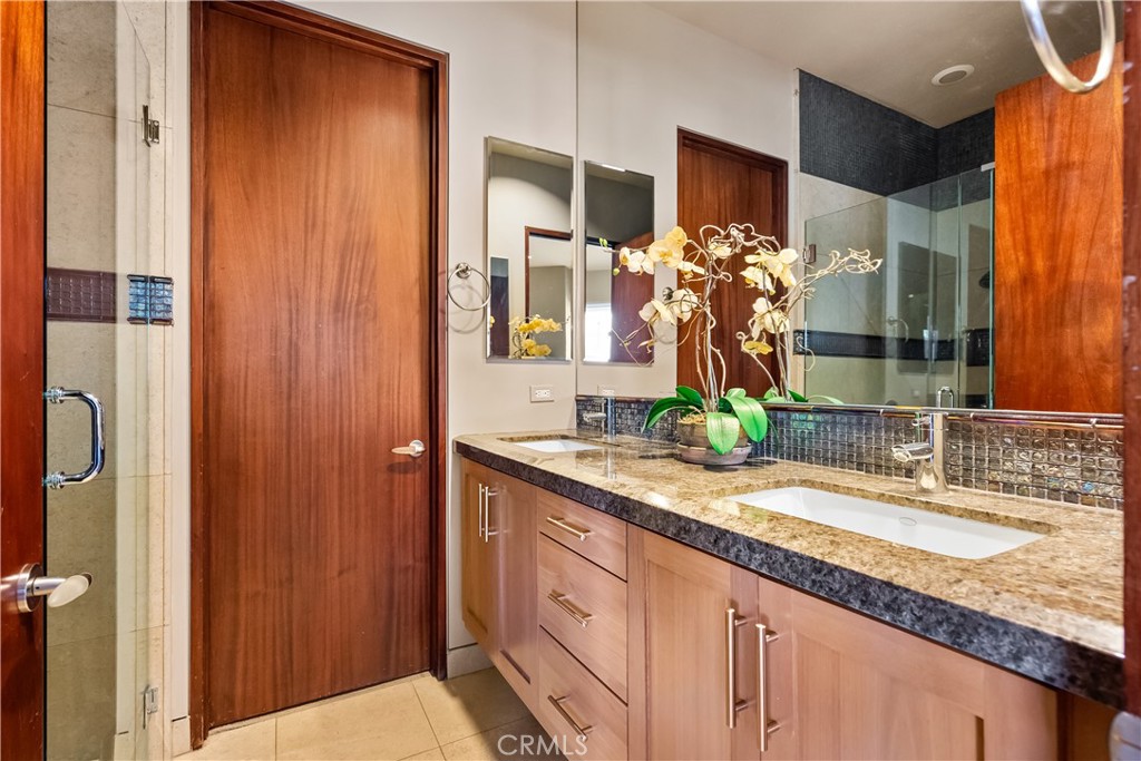 68 Royal Saint Georges Way Property Photo 49