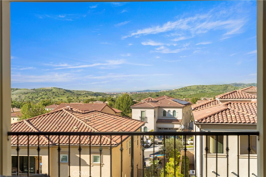 37 Caspian Property Photo 2