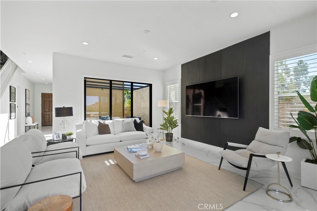 37 Caspian Property Photo 11