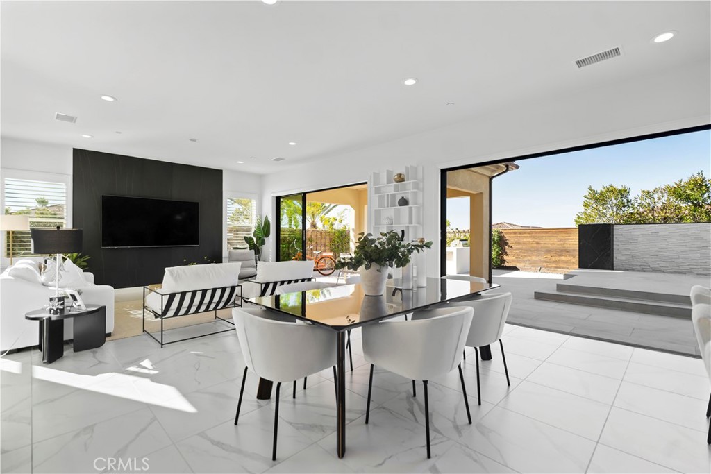 37 Caspian Property Photo 16