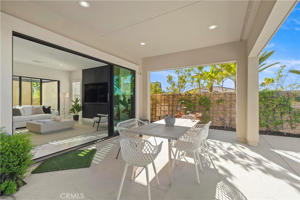 37 Caspian Property Photo 24