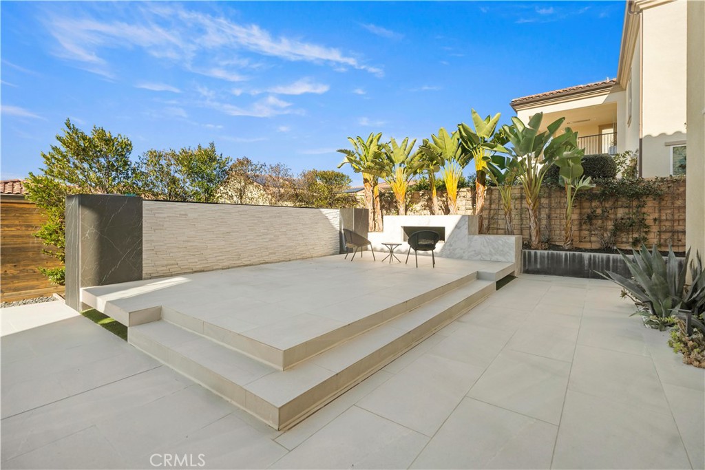 37 Caspian Property Photo 27