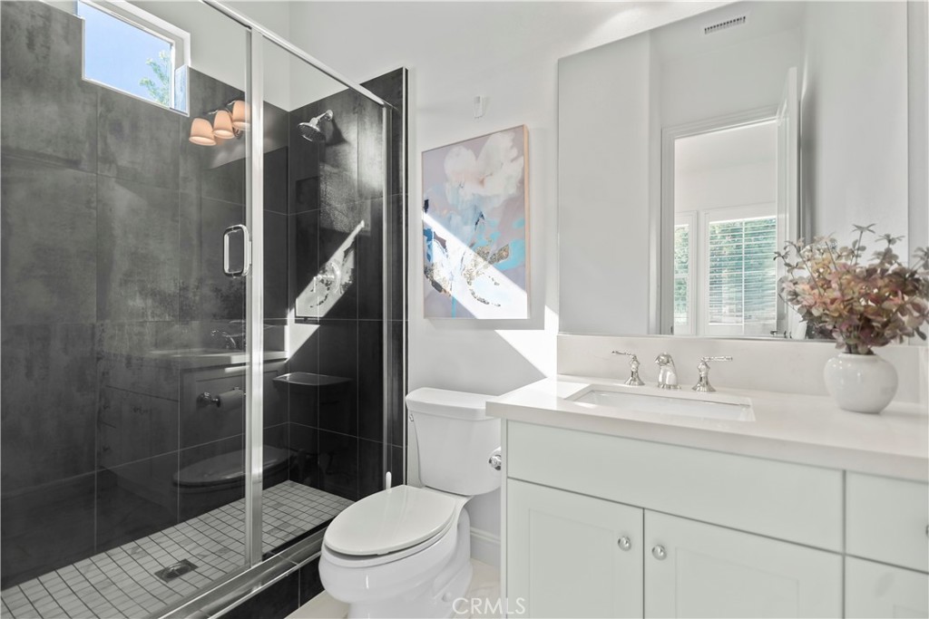 37 Caspian Property Photo 31