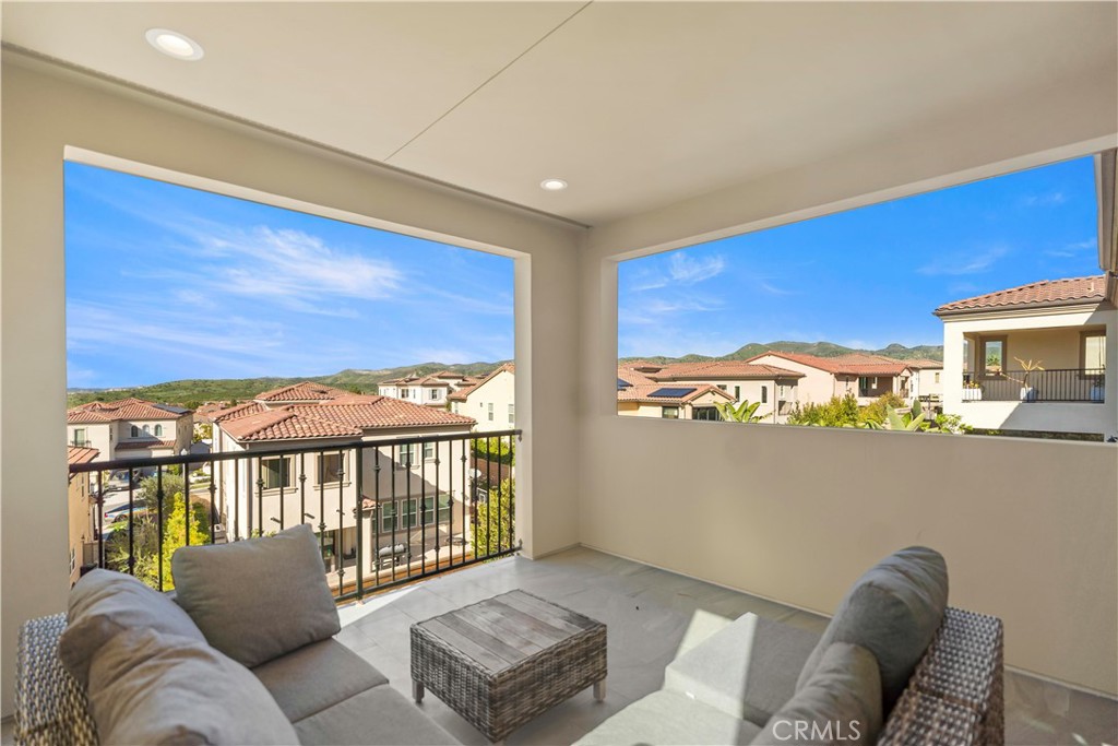 37 Caspian Property Photo 39