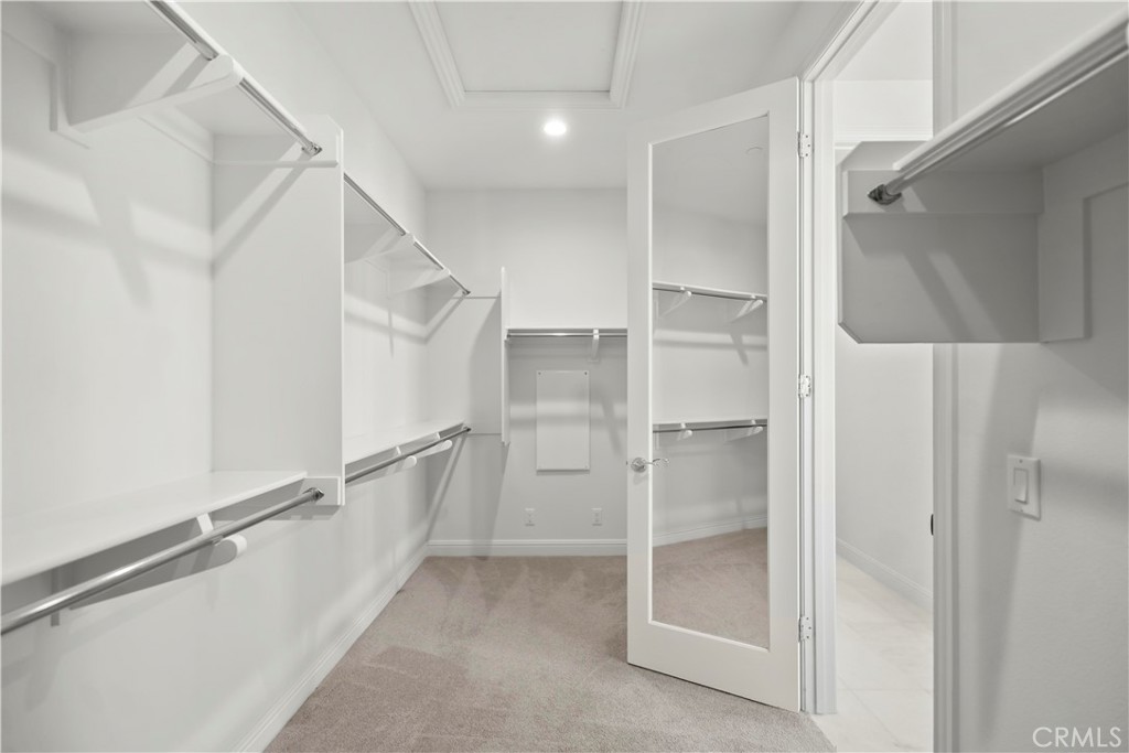 37 Caspian Property Photo 44
