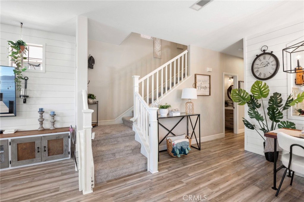 32 Sklar Property Photo 8