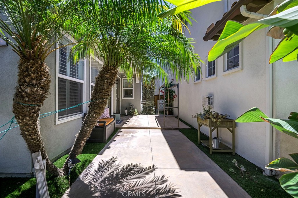 32 Sklar Property Photo 42