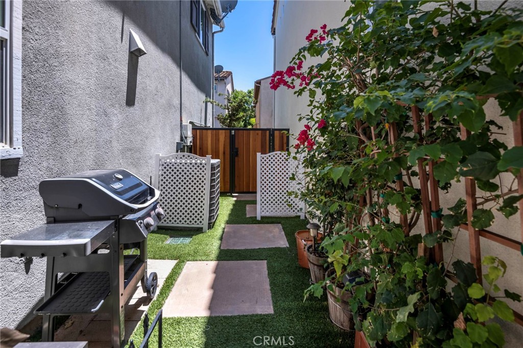 32 Sklar Property Photo 45