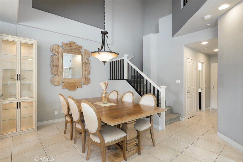 27541 Caesars Place Property Photo 9