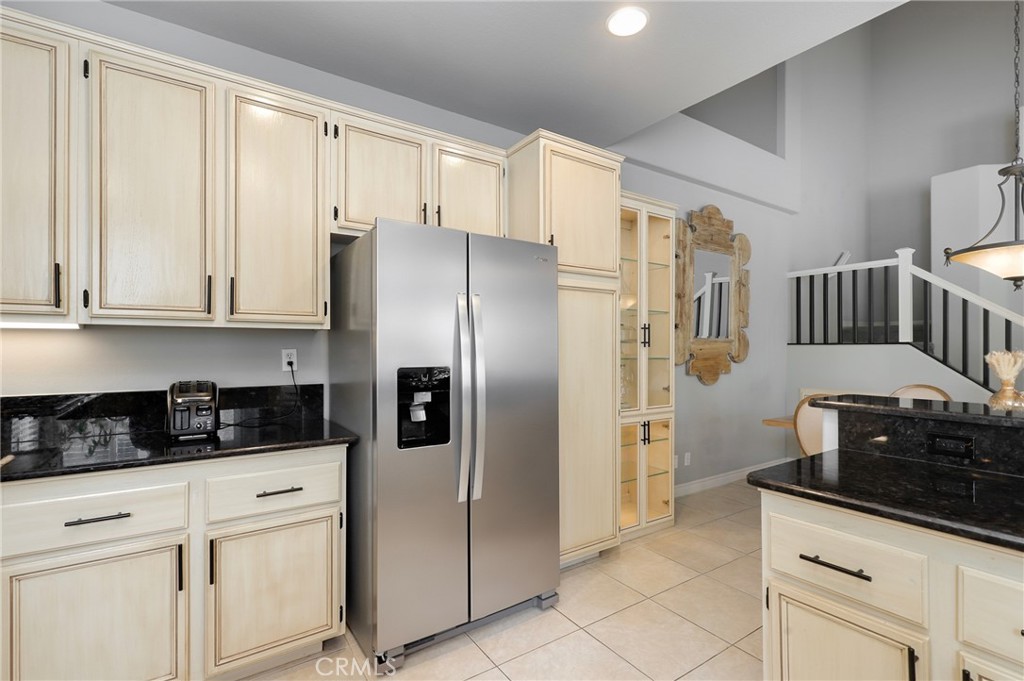 27541 Caesars Place Property Photo 13