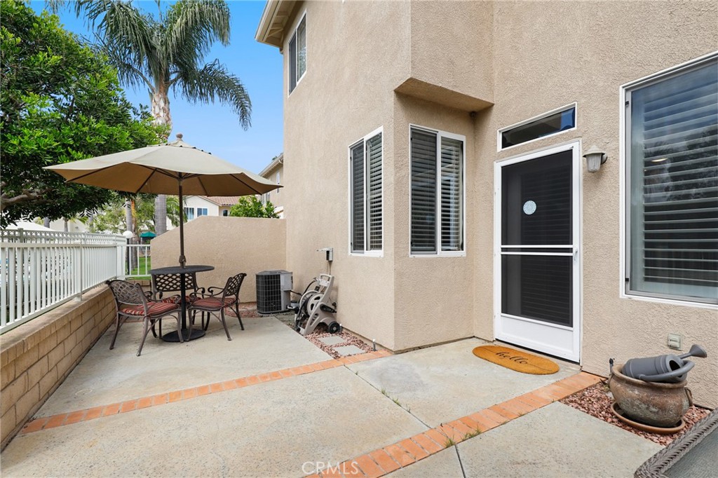 27541 Caesars Place Property Photo 35