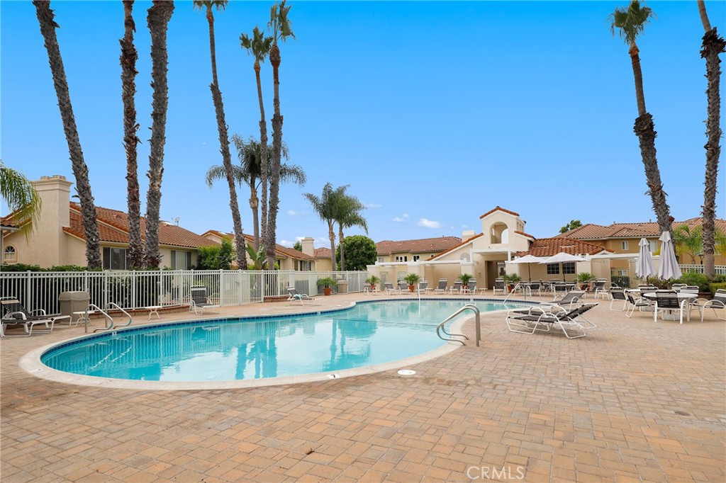27541 Caesars Place Property Photo 44