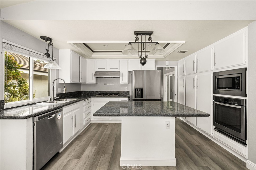 7 Atlanta Property Photo 18