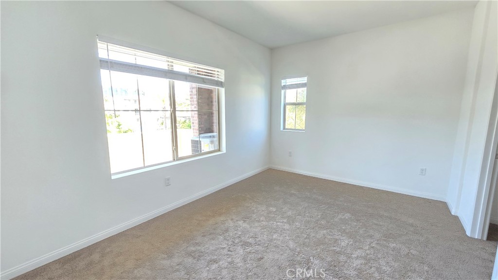 1813 Mesquite Way Property Photo 7