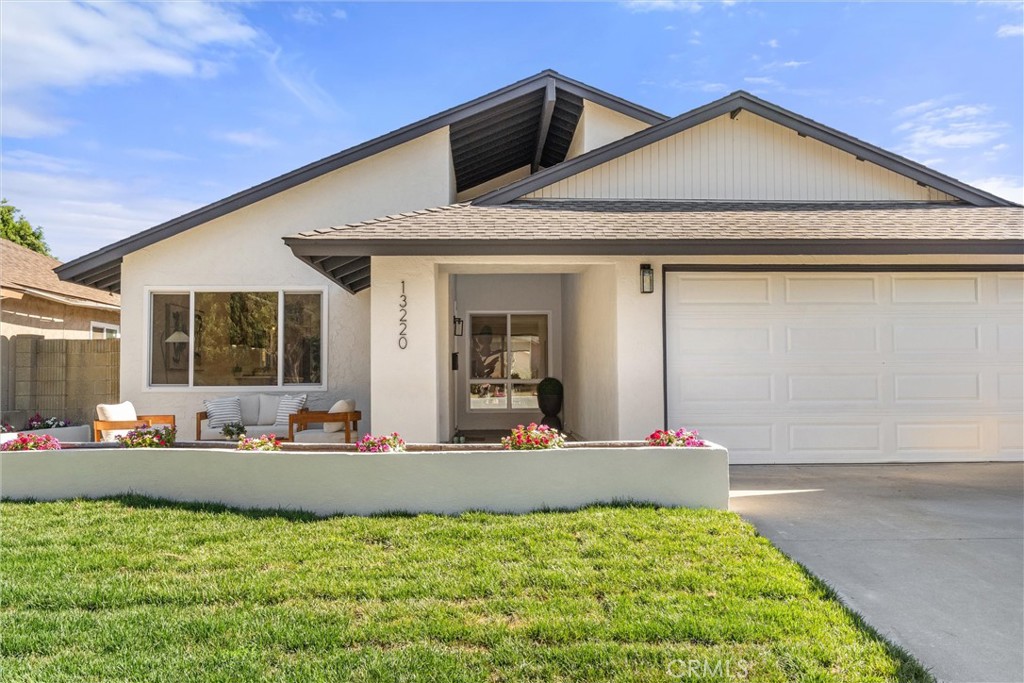 13220 Sutton Property Photo 3