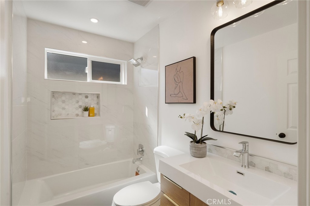 13220 Sutton Property Photo 23