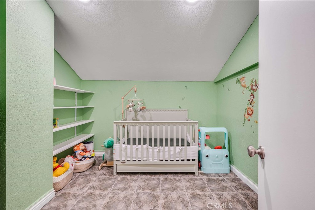836 Trinity Property Photo 29