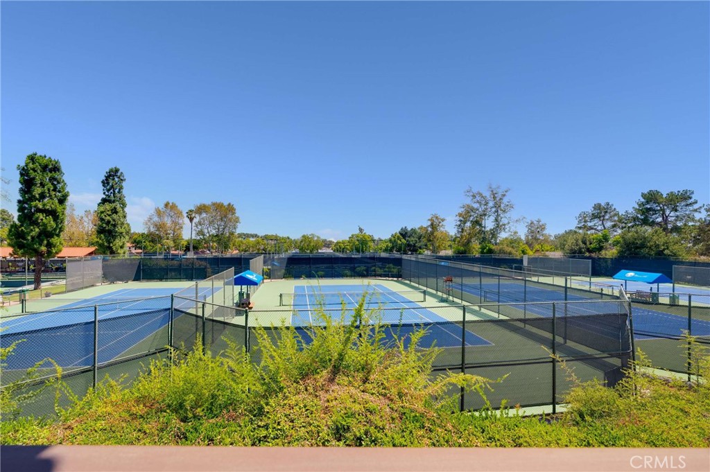 836 Trinity Property Photo 31