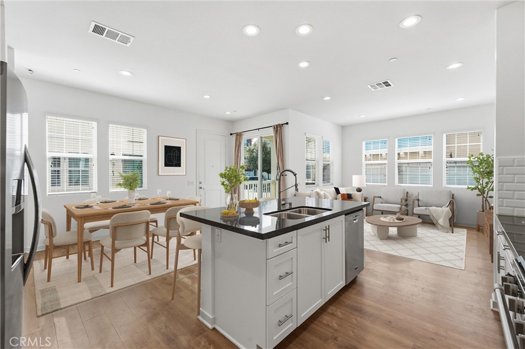 41 Patria Property Photo 7