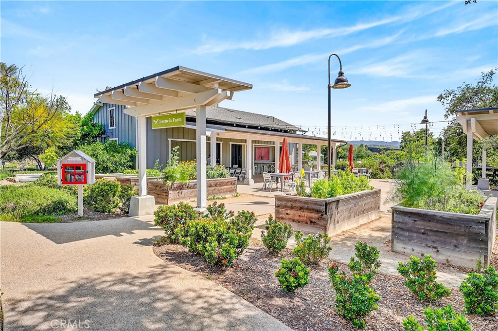 41 Patria Property Photo 35