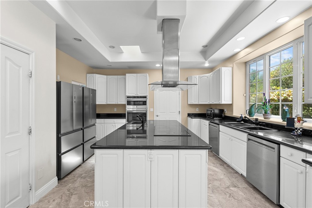 28701 Highridge Road Property Photo 11