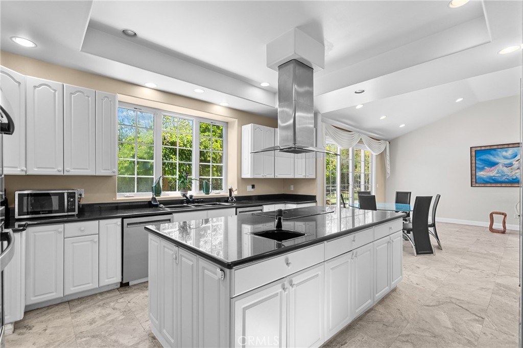 28701 Highridge Road Property Photo 14
