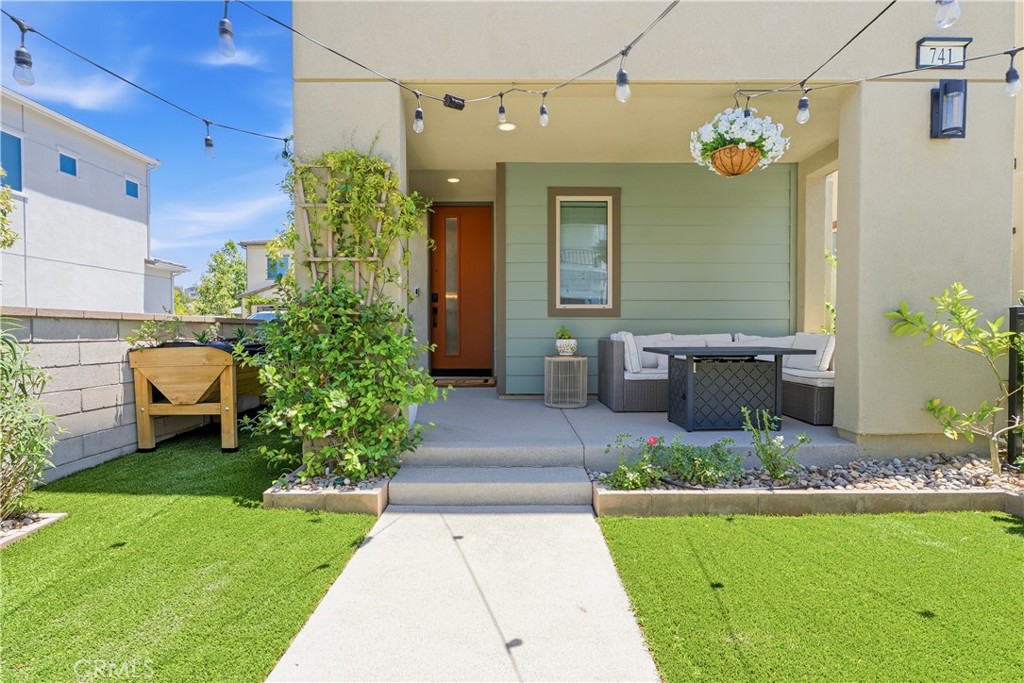 741 Pinto Way Property Photo 3