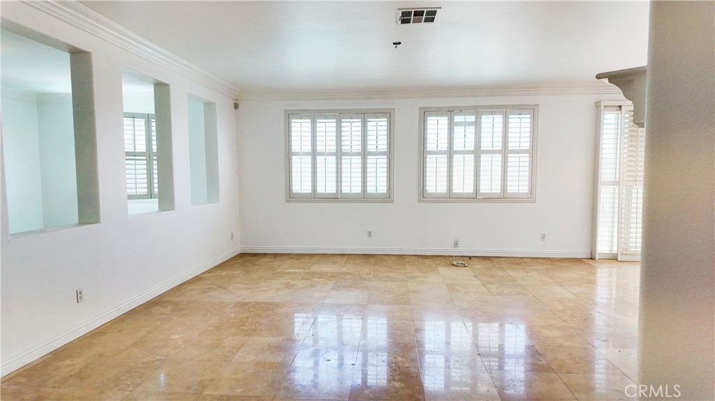 12349 Kern River Drive Property Photo 8