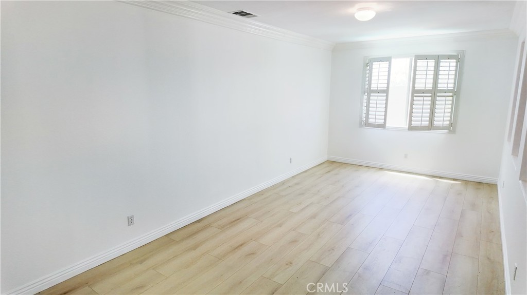 12349 Kern River Drive Property Photo 11