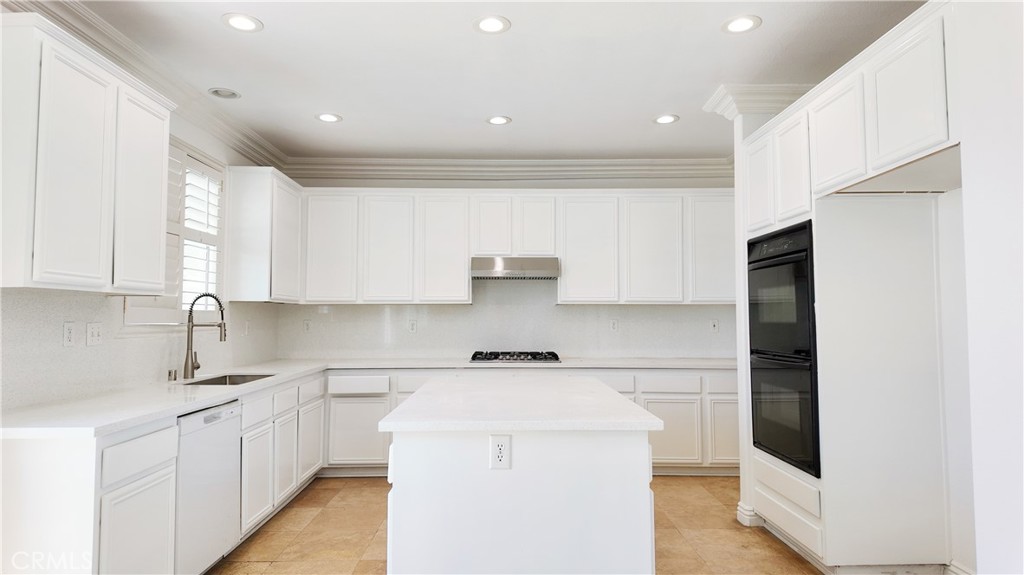 12349 Kern River Drive Property Photo 16