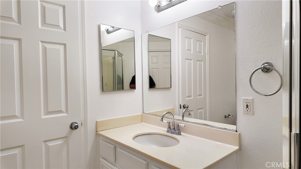 12349 Kern River Drive Property Photo 22