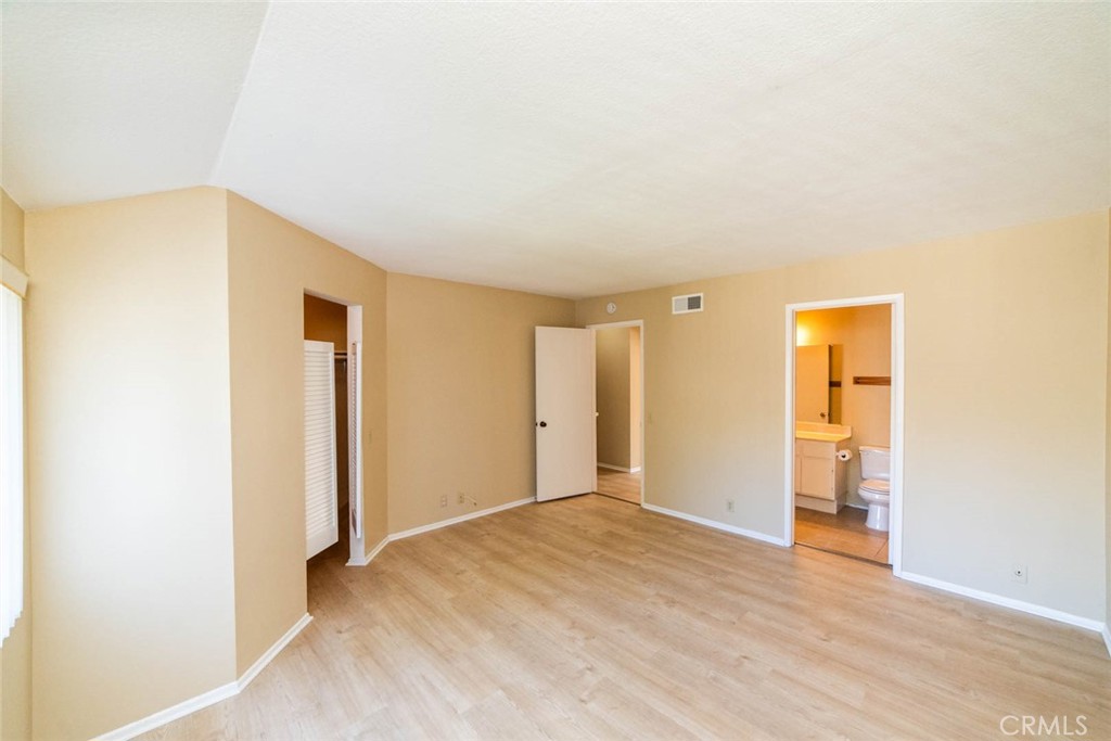24 Elderglen Property Photo 27