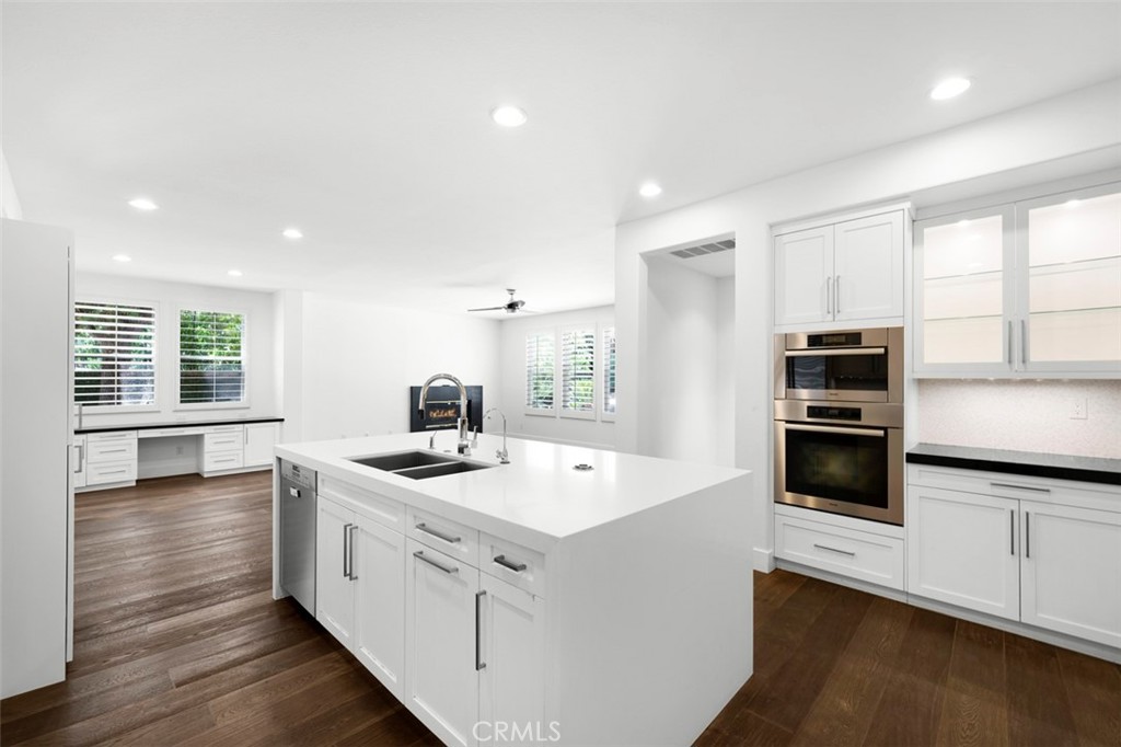 19 Garnet Property Photo 14