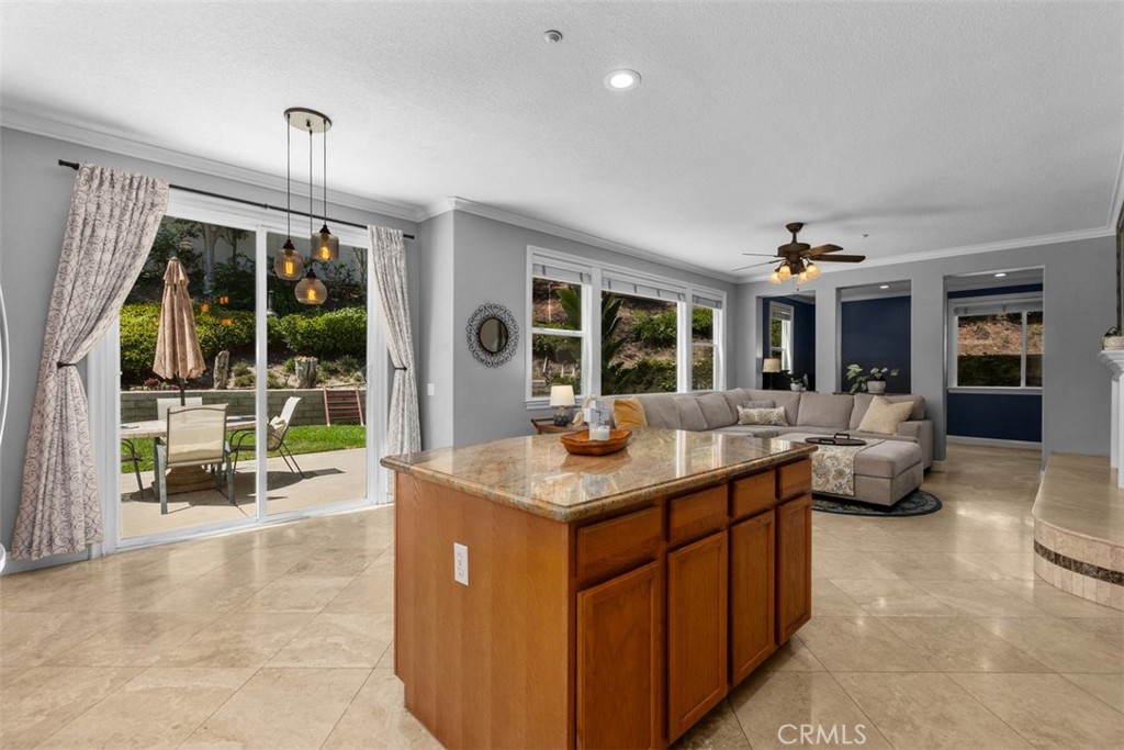 35 Edmonton Way Property Photo 18