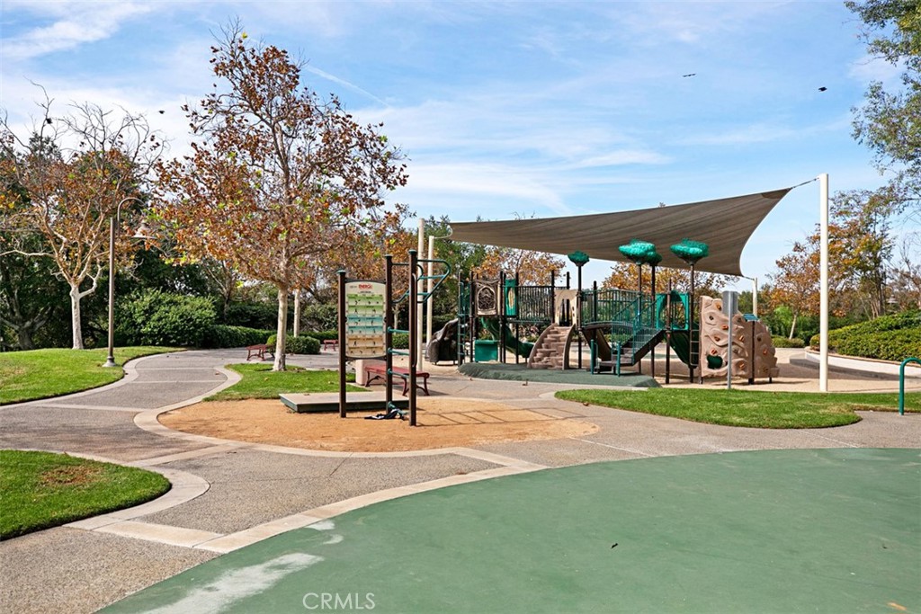 35 Edmonton Way Property Photo 41