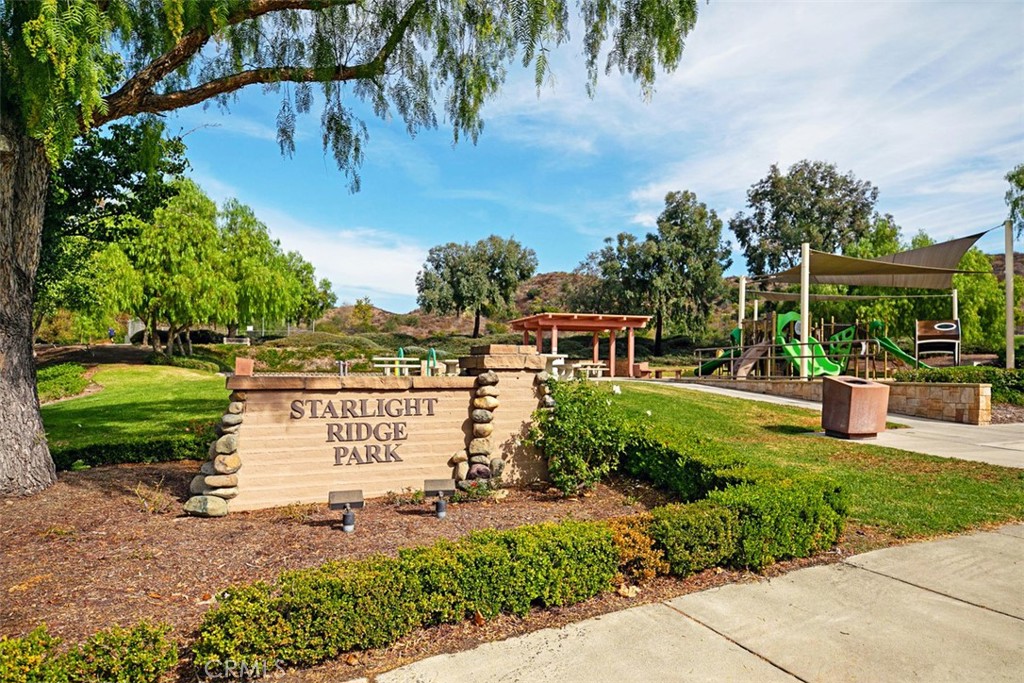 35 Edmonton Way Property Photo 49